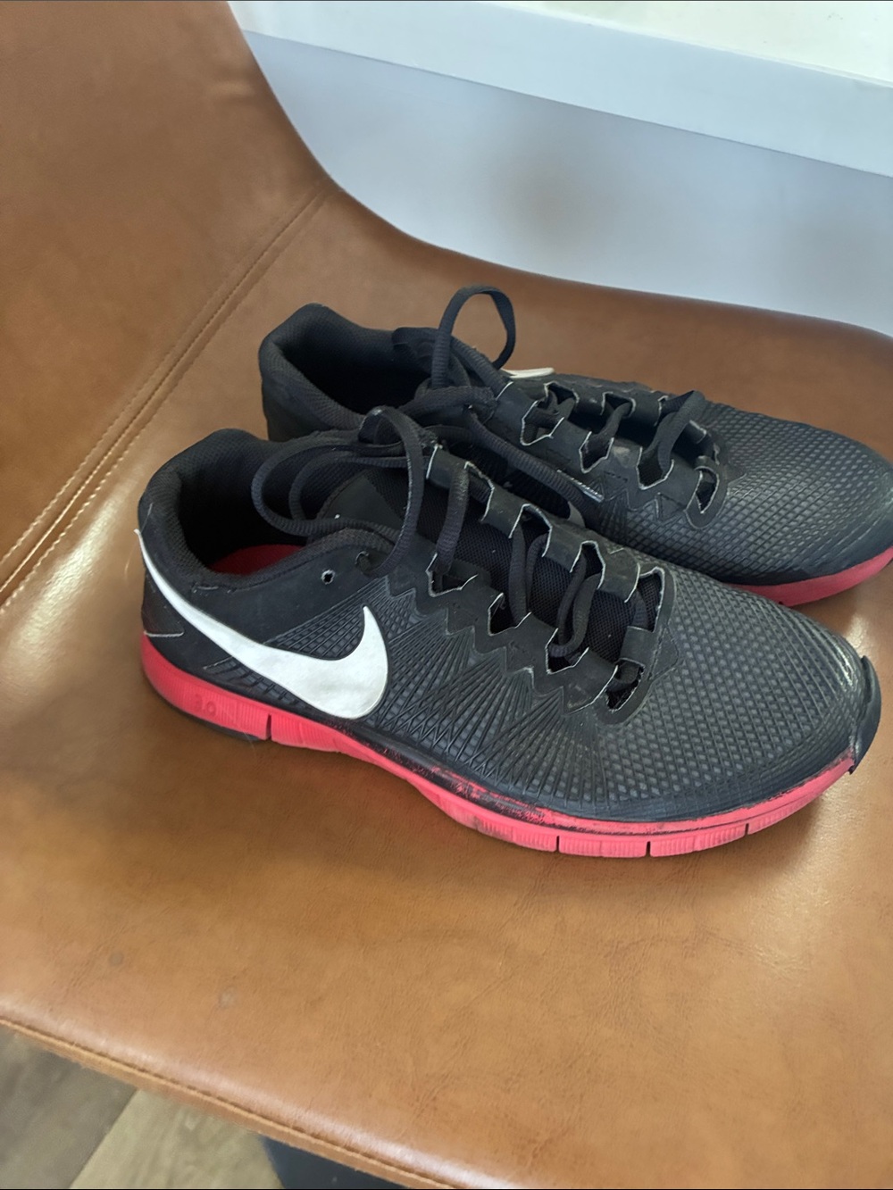 Nike Black & Pink Training Sneakers with White Swoosh